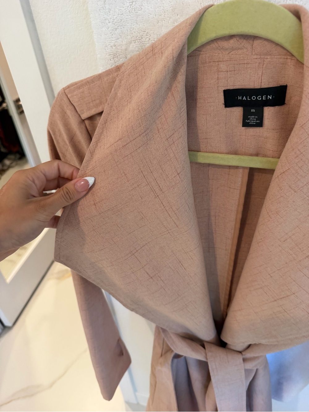 Light Cream/Blush Cooor Tie-Waist Trench Coat (M) by Halogen - Picture 8 of 9